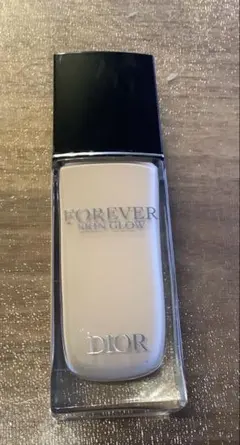 ディオールスキン フォーエヴァー フルイドグロウ 1N