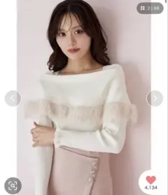 tocco closet ファー付きケープライク袖口フリルリブニットプルオーバー