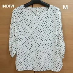 【M】INDIVI インディヴィ とろみ ブラウス ドット柄袖ギャザー 白×黒​