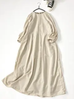 美品アーバンリサーチふんわり大人可愛い袖ボリュームフレアワンピース♪