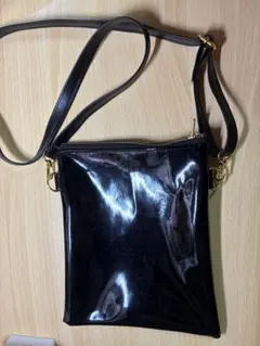 匿名　サコッシュ スマホショルダー　ショルダーバック　ポシェット　エナメルバッグ