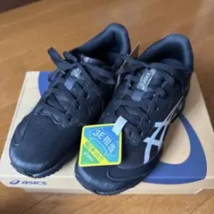 asics ブラック スニーカー レイザービーム3E