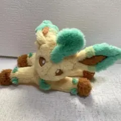 ポケットモンスター　リーフィア　ぬいぐるみ　タカラトミーアーツ　くたくたたった！