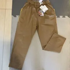 【新品タグ付き】マーキーズ　ベージュパンツ　男の子130〜140cm 綿100%
