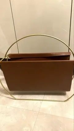 Item thumbnail for item e9b69cfa-5293-4218-a2e8-4709a7da72b2