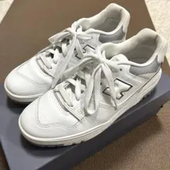 ニューバランス　550 ホワイト✖️グレー　23.5
