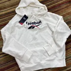 未使用半額Reebok ロゴパーカ白Lサイズユニセックス