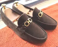 【極美品】Ferragamo スエードローファー ベージュ 23.5㎝ Ferragamo ベージュ スエード ローファー 極美品】Ferragamo スエード