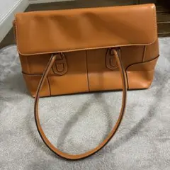 オレンジ レザー ハンドバッグ