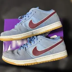 Nike SB Dunk Low Philadelphia Philliesのサムネイル