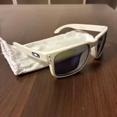 オークリー　サングラス　OAKLEY