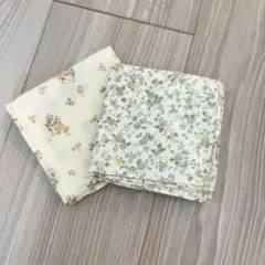【新品】花柄ハンカチ　2枚