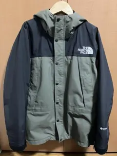 【美品】ノースフェイス TheNorth Face マウンテン ライトジャケットのサムネイル
