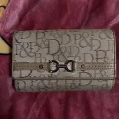 Pinky&Dianne 二つ折り財布 ロゴ総柄 ベージュ