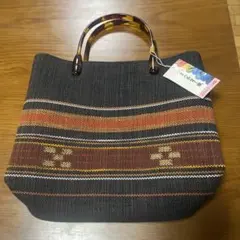 Item thumbnail for item d9a225fb-4407-48a1-9c75-779229b56bb2