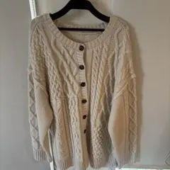 ケーブル カーディガン