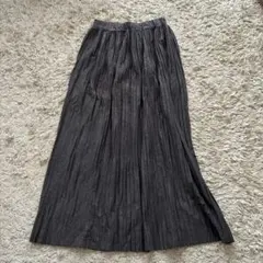 ダークグレー プリーツロングスカート