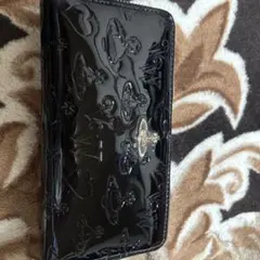 ヴィヴィアンウエストウッド エナメル ブラック 長財布