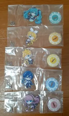 フリューくじ ぬーどるストッパー 5種キーホルダーセット