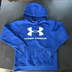 UNDER ARMOUR 子供服　パーカー