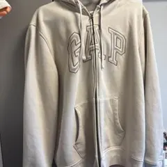 GAP クリーム色 ジップアップパーカーのサムネイル