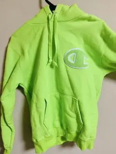 Champion 蛍光グリーン パーカー Lサイズ