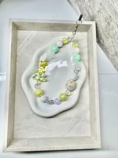 No.33✴︎ハンドストラップ スマホストラップ ハンドメイド