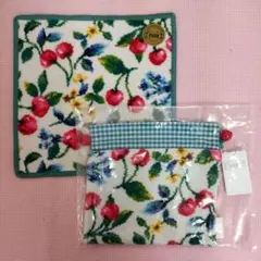 フェイラー・ラブラリー　チェリー柄　タオルハンカチ、巾着セット　廃盤品レア