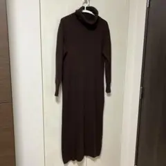 タートルネック ニットワンピース　ナチュラルビューティーベーシック