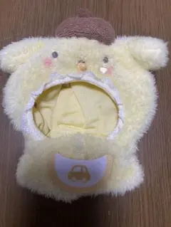 サンリオ　ポムポムプリン　ぬい服　ポンチョ