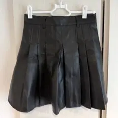 AttitudeMakesStyle!フェイクレザー プリーツスカート ブラック