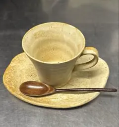 カップ＆ソーサー 2客セット 木製スプーン付き ナチュラル 陶器 カフェ風