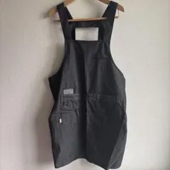 ダークグレー エプロン シンプルデザイン