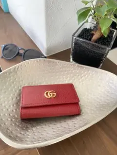 GUCCI GGマーモント キーケース 赤