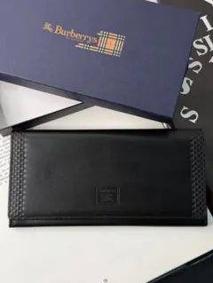 【極美品❢】バーバリーBURBEERRY　チェック柄長財布　レザー　箱付き