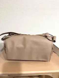 Item thumbnail for item ec464e98-49bb-42c8-a104-2a1cd8894109