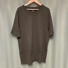 UNIQLO 半袖Tシャツ　Vネック　L