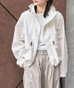 THE NORTH FACE Short Compact Jacket ホワイト