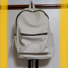 【美品】【A4収納可】【男女兼用】リュック　バックパック　アイボリー