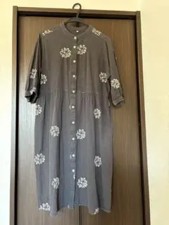 グレー 花柄刺繍 七分袖 ワンピースL L