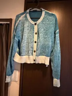 DIESEL 青 クロップド丈 ニットカーディガン