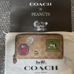 COACH x PEANUTS 長財布 シグネチャー スヌーピーのサムネイル