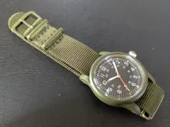 【稼動品】本体、ストラップ金具　オリーブドラブ　MW62　軍用時計　ミリタリ