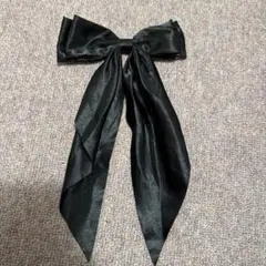 黒リボンヘアアクセサリー