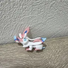 ポケットモンスター　ポケモン　ニンフィア　ウインク　フィギュア　モンコレ