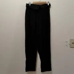 ブラック ワイドパンツ フラットカラー　アースミュージック＆エコロジー