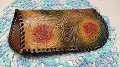 レザー製　ハンドメイド　花柄メガネケース
