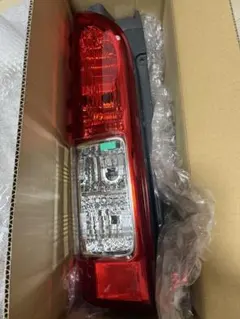 2026年最新】ハイエース テールランプ 純正 左の人気アイテム - メルカリ