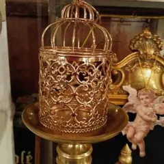 ランタン・オブジェ　ゴールド仕上げ　小物入れ