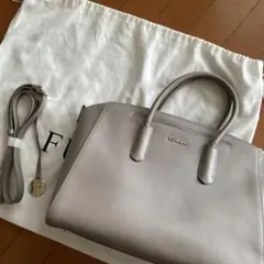 美品⭐︎FURLA グレー ショルダー付きビジネスバッグ